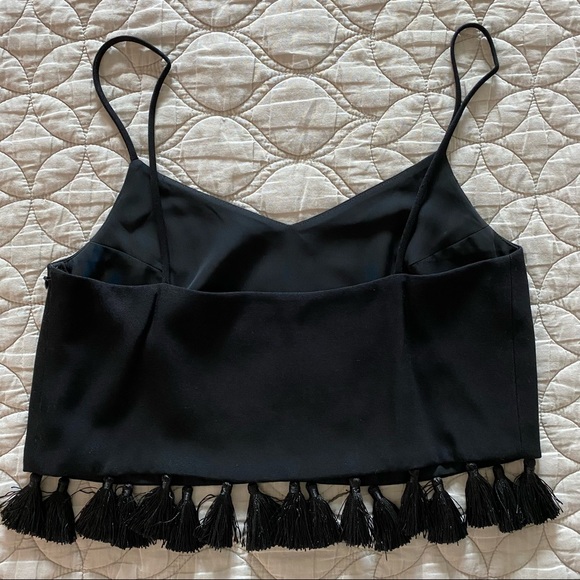 Club Monaco | Cropped Tassel Camisole — Black | XS - Picture 2 of 11
